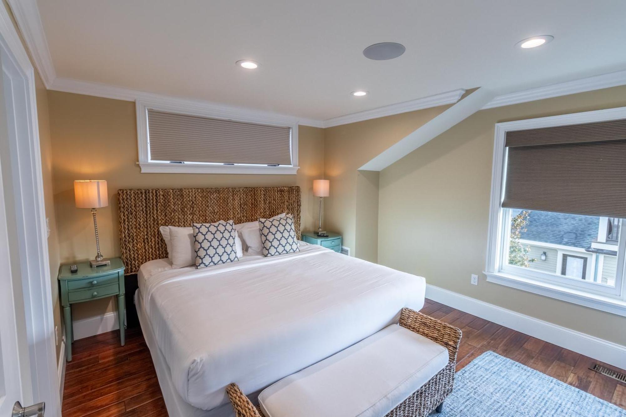 דירות The Newport Lofts - 546 Thames Street מראה חיצוני תמונה