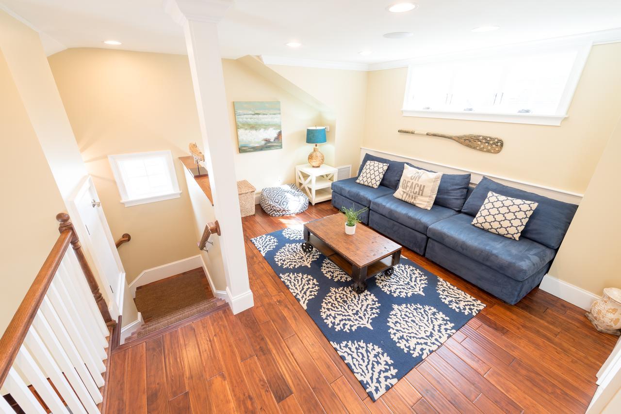 דירות The Newport Lofts - 546 Thames Street מראה חיצוני תמונה